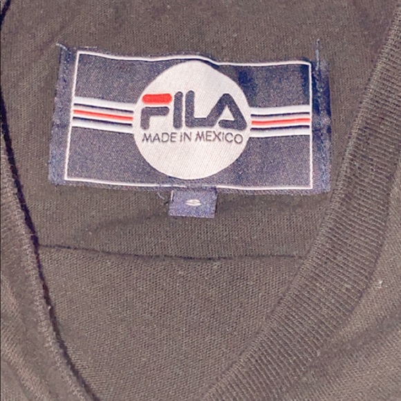 FILA shirt - Picture 2 of 3